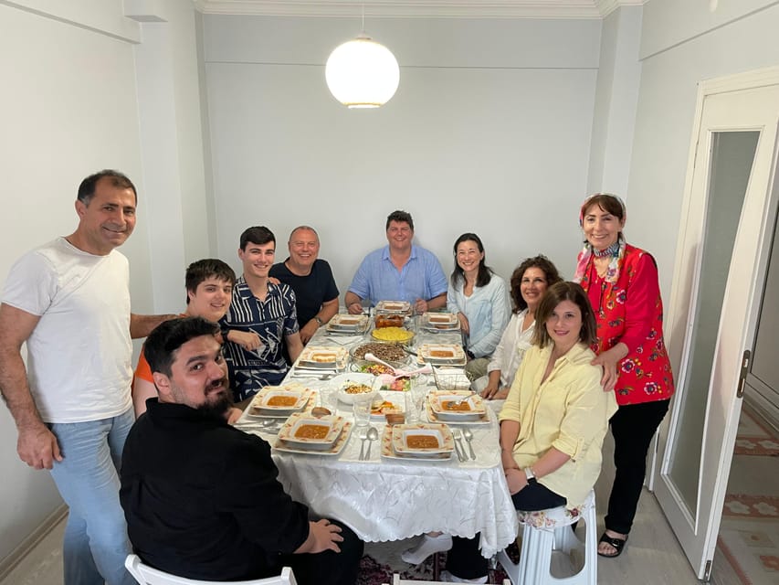 Istanbul Authentic Turkish Family Dinner with Eastern Family - A two-hour format with a clear limit