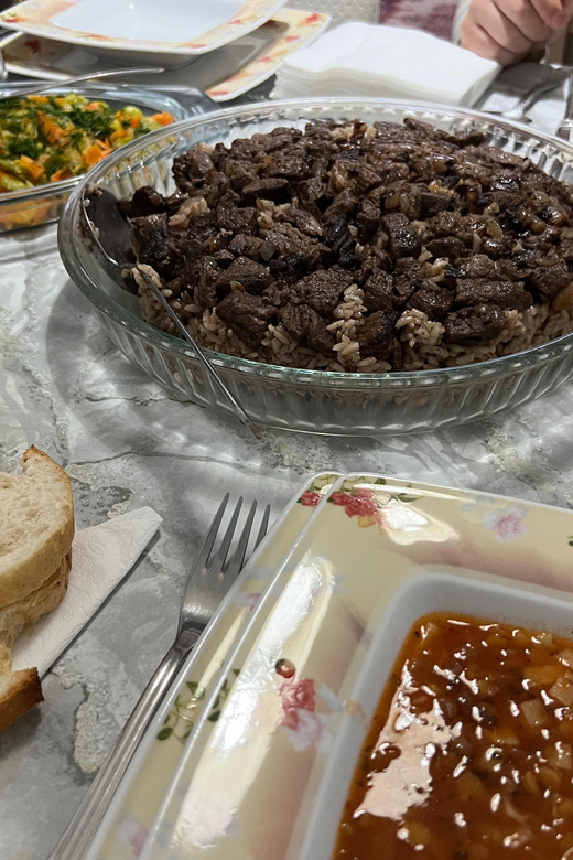 Istanbul Authentic Turkish Family Dinner with Eastern Family - Arriving at the home near Beşiktaş