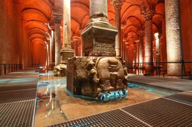 Istanbul: Basilica Cistern Small Group Tour with Tickets - What the one-hour route actually includes