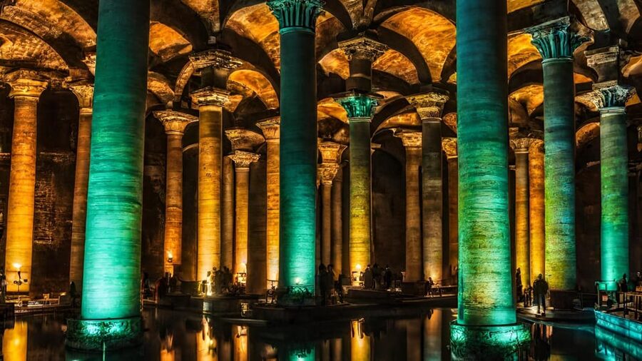 Istanbul: Basilica Cistern Tour, Discovering Medusa - Who should book this Basilica Cistern tour?