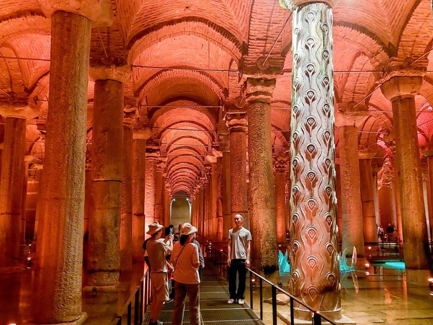 Istanbul: Basilica Cistern Walking Tour with Entry Ticket - Guide quality makes the difference