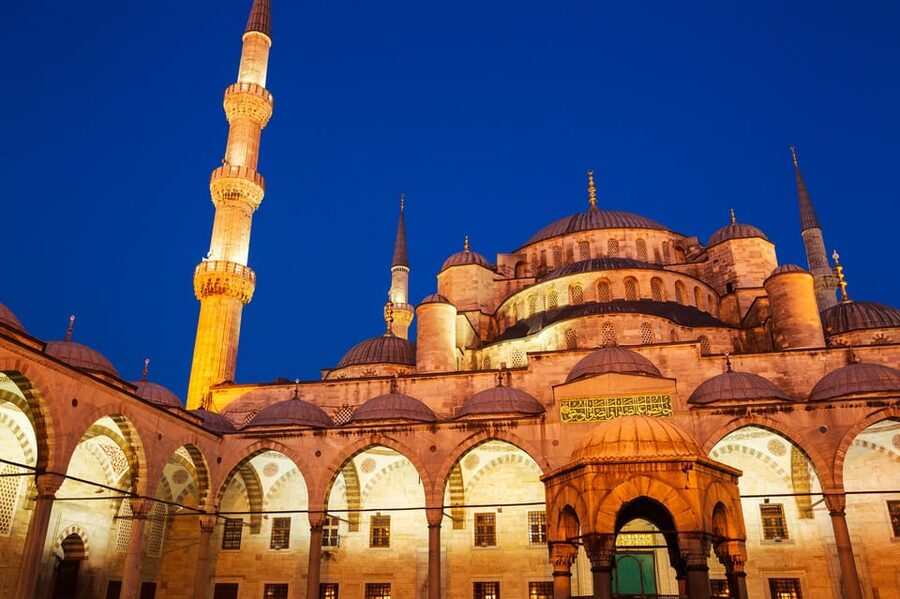 Istanbul: Bespoke Tour with Guide and Skip-the-Line Entries - Blue Mosque and Sultanahmet Square