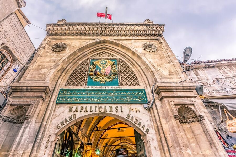 Istanbul: Best City Highlights Guided Tour with Tukish Lunch - Topkapi Palace and the Ottoman court