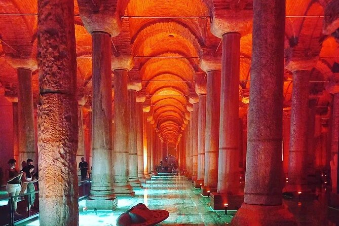 ISTANBUL BEST: Iconic Landmarks Full Day PRIVATE Guided City Tour - Hagia Sophia, where two empires meet