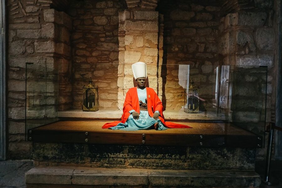 Istanbul: Best of the City 1, 2 or 3-Day Private Guided Tour - Day two: Ferry views and the European side