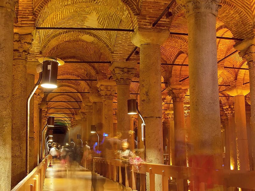 Istanbul: Blue Mosque, Basilica Cistern, & Hagia Sophia Tour - The guide can make the difference