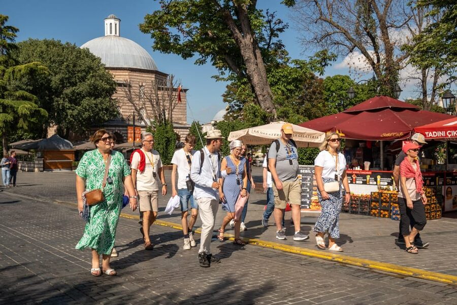 Istanbul: Blue Mosque & Hagia Sophia Guided Tour w/ Tickets - Starting at Galataport or Sultanahmet Square