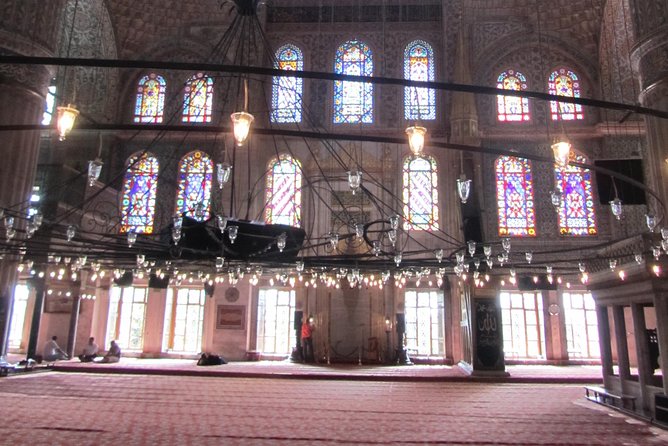 Istanbul: Blue Mosque & Hagia Sophia Small-Group Tour with ticket - What $47.16 buys you