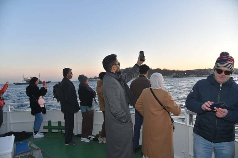 Istanbul: Bosphorous Asian Side Boat Cruise Morning - What the $7 price really gives you