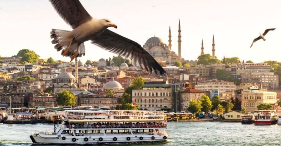 Istanbul: Bosphorus And Golden Horn Morning or Sunset Cruise - Küçüksu Palace and Beylerbeyi Palace