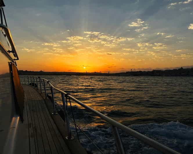 Istanbul: Bosphorus and Golden Horn Sunset Yacht Cruise - Starting at Kabataş and settling onboard