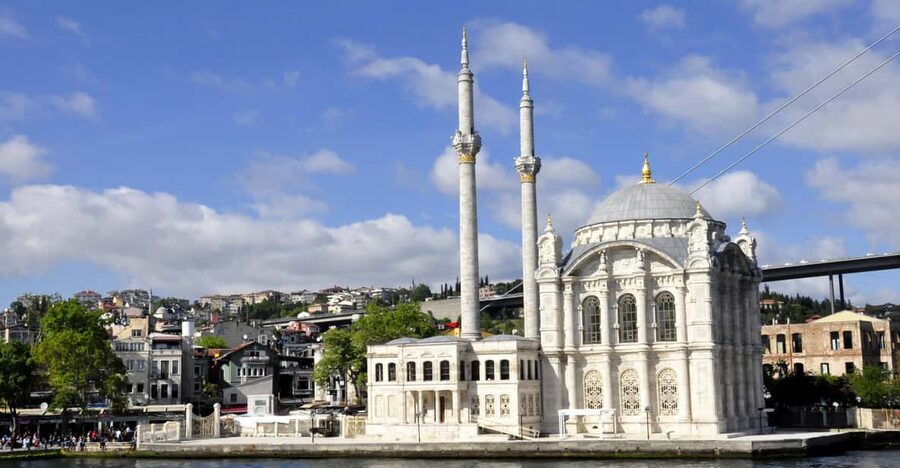 Istanbul: Bosphorus Boat Cruise - What this $24 cruise actually gives you