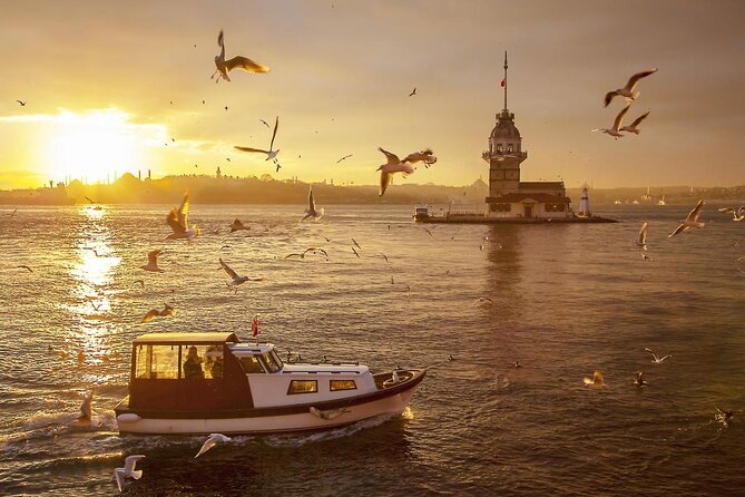 Istanbul Bosphorus Boat Cruise Tour ( MORNİNG or SUNSET ) - The Golden Horn: one hour of city history