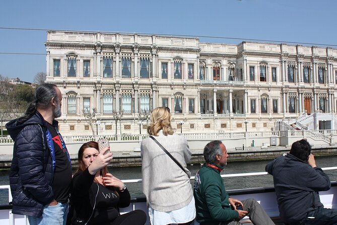 Istanbul Bosphorus Boat Tour and Golden Horn Cruise Day or Sunset - Daytime or sunset: choosing the better departure