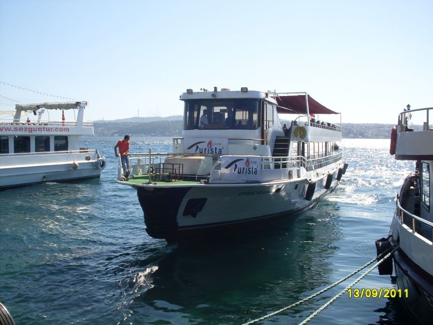 Istanbul: Bosphorus Boat Tour and Two Continents with Lunch - A day built around Istanbul’s two continents
