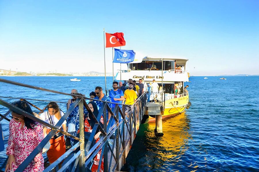 Istanbul: Bosphorus Cruise w/Audio Guide and Sunset Option - Why Istanbul looks better from the Bosphorus