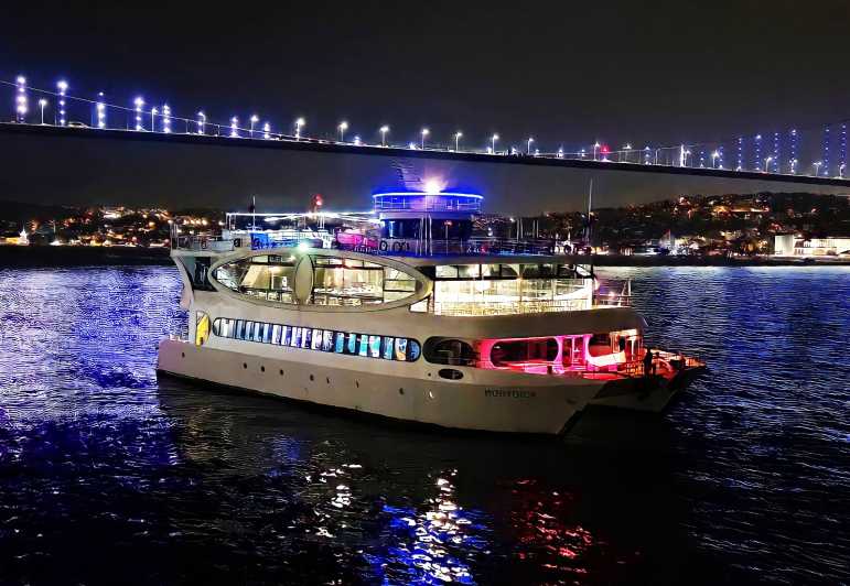 Istanbul: Bosphorus Cruise with Dinner Show - Finding the orange boat at Kabatas