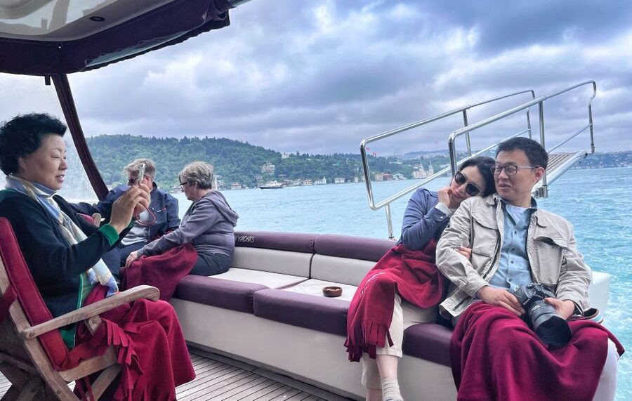 Istanbul: Bosphorus Cruise with Stopover on the Asian Side - What the $28 price really buys you