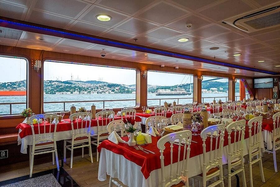 Istanbul Bosphorus Dinner Cruise &Entertainment hotel pickup - Is $53 a fair price?