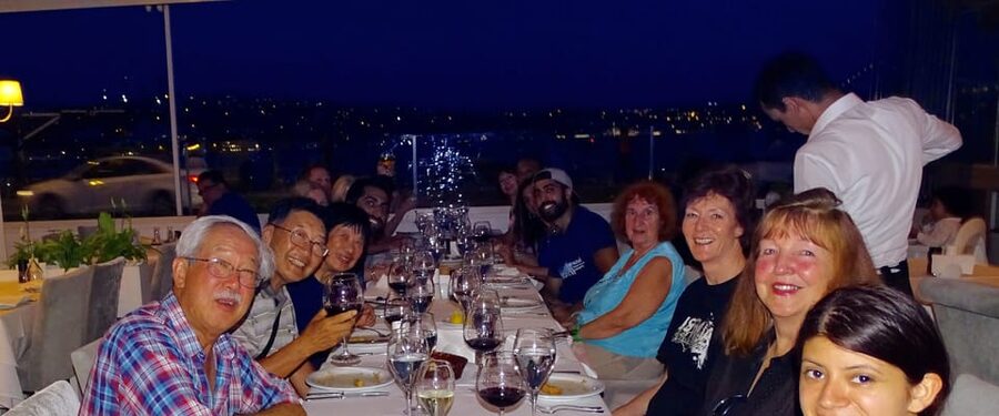 Istanbul: Bosphorus Dinner Cruise Incl. Drinks with Transfer - Pickup from Sultanahmet, Beyoğlu, and four other districts