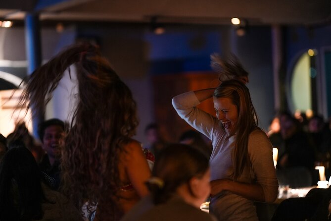 Istanbul Bosphorus Dinner Cruise: Live Folk Dance & DJ Experience - Fortresses, Palaces, and the Bosphorus Shoreline