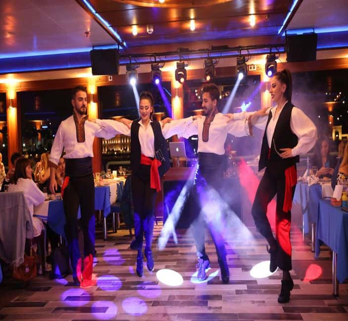 Istanbul Bosphorus Dinner Cruise Tour - Private Table - The photo service and an important spending warning