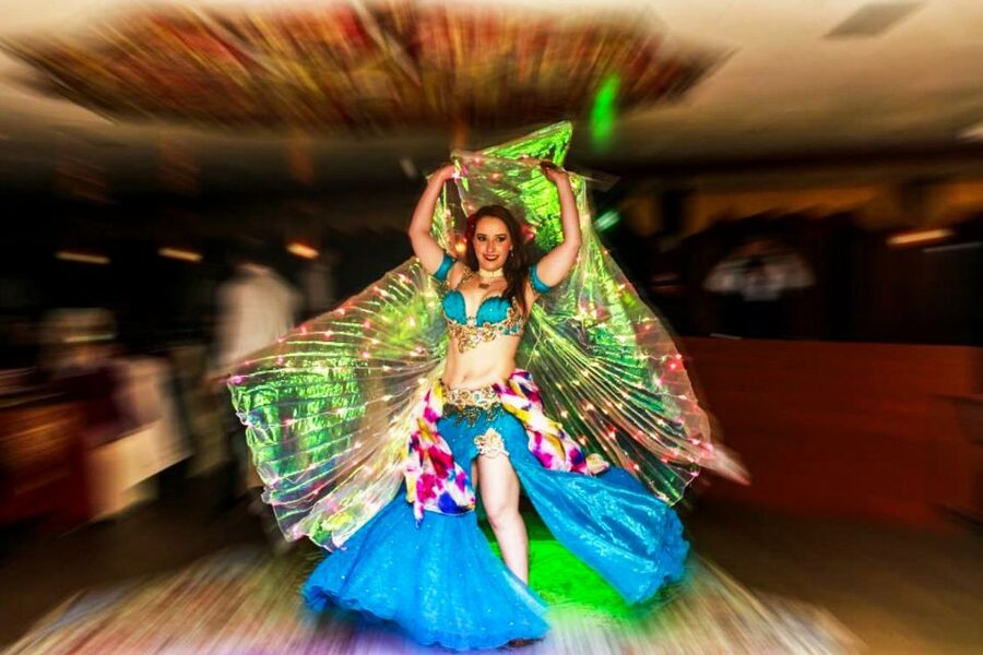 Istanbul: Bosphorus Dinner Cruise w/ Drinks & Entertainment - How the cruise handles guides and group needs
