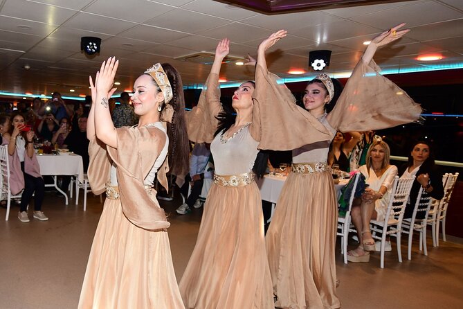 Istanbul Bosphorus Dinner Cruise with Drinks and Shows - Seating, views, and the feel on board