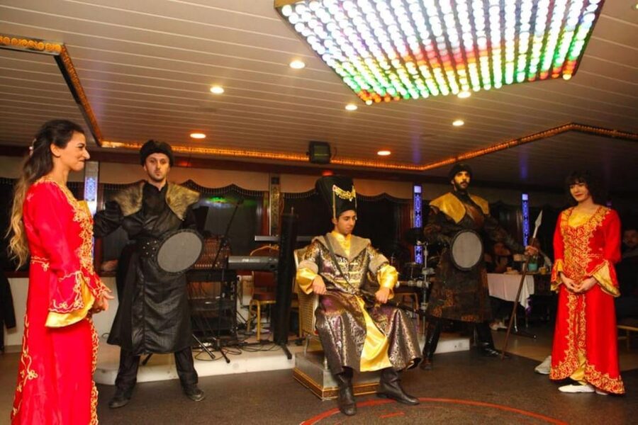 Istanbul: Bosphorus Dinner Cruise with Entertainment - Is $23 good value in Istanbul?