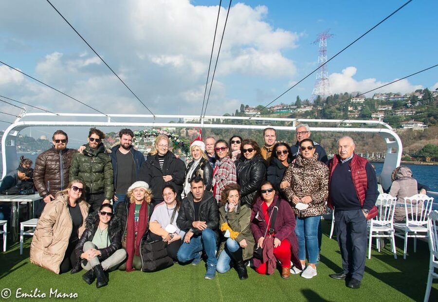 Istanbul: Bosphorus Dinner Cruise with Private Table & Show - The Bosphorus sights worth watching for