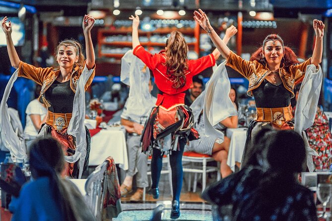 Istanbul: Bosphorus Dinner Cruise with Turkish Night Show - The Turkish Night show and onboard atmosphere