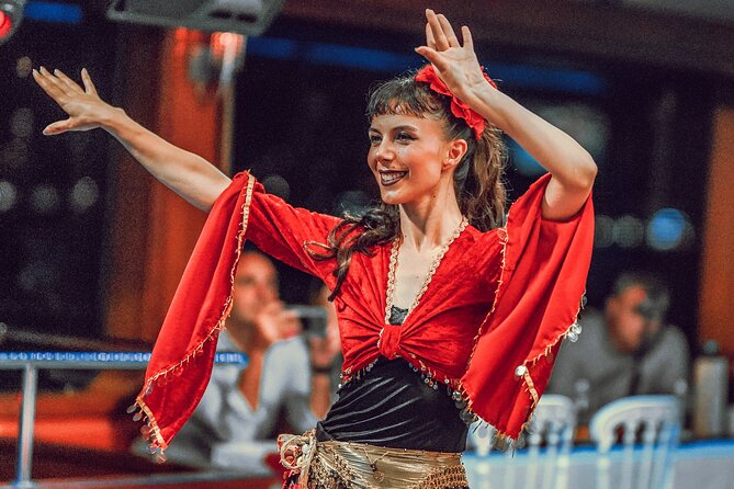 Istanbul: Bosphorus Dinner Cruise with Turkish Night Show - Drinks, service, and what costs extra