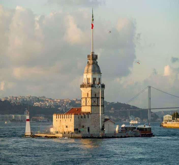 Istanbul Bosphorus Morning Cruise Guided Tour - What the guide adds to the cruise