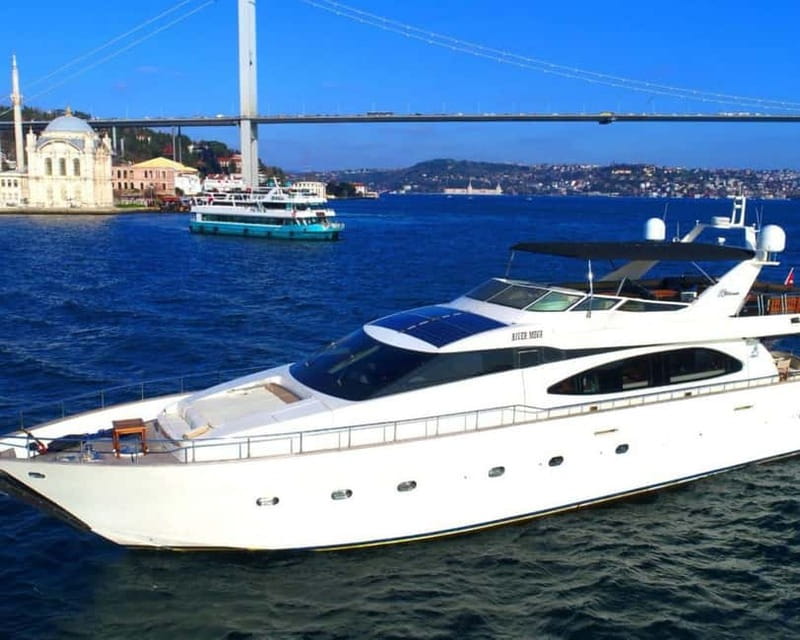 Istanbul: Bosphorus Private Guided Yacht Cruise with Snacks - Dolmabahçe, Çırağan, and Ortaköy