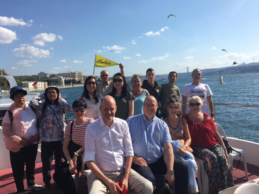Istanbul: Bosphorus Sightseeing Boat Tour with Guide - Ciragan Palace and the old wooden villas