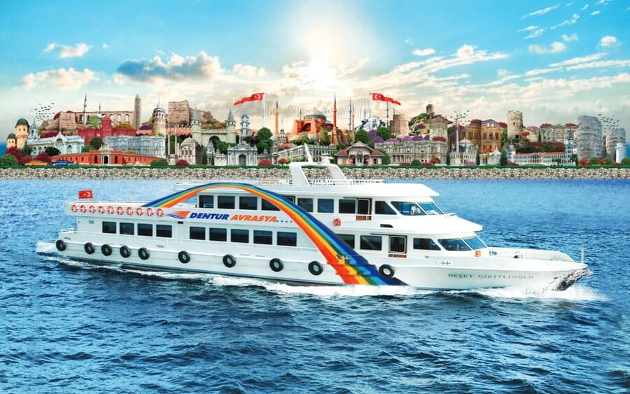 Istanbul: Bosphorus Sightseeing Cruise with Sunset Option - Small details that make the ride better