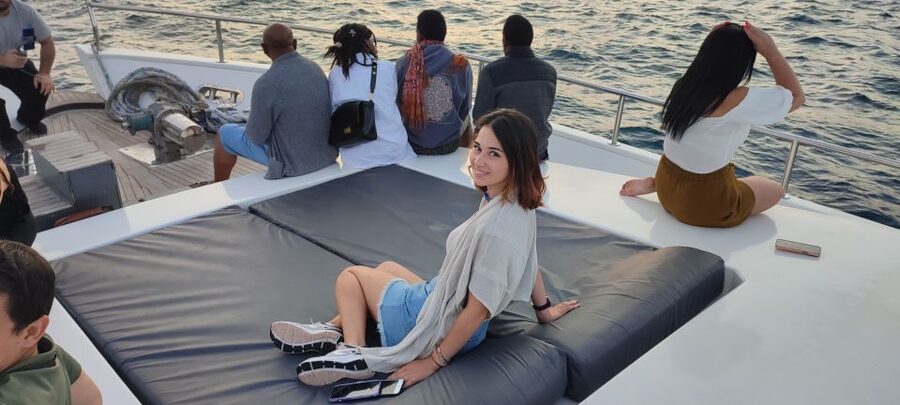 Istanbul: Bosphorus Sunset Cruise on Yacht with Live Guide - Under the bridge toward Arnavutköy and Bebek