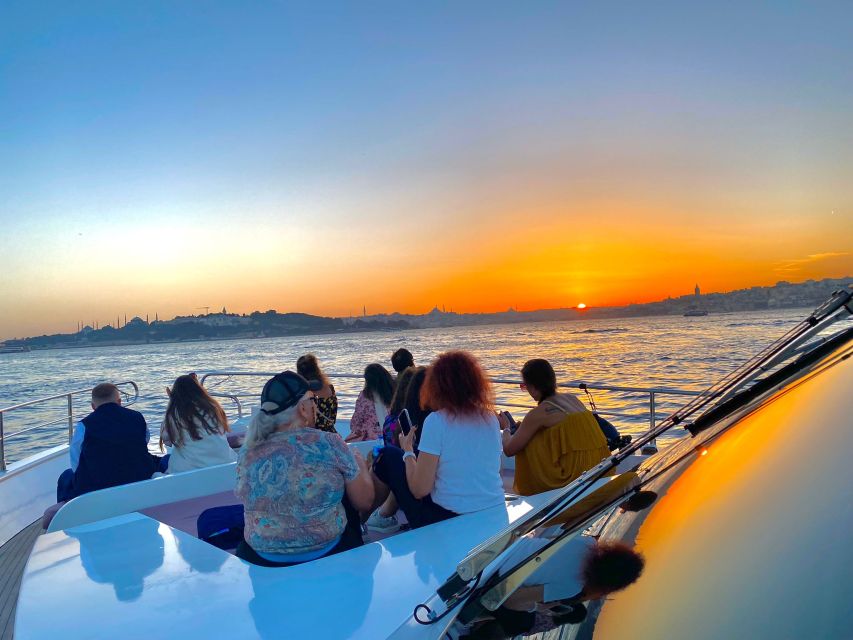 Istanbul: Bosphorus Sunset Cruise with Dinner - Maiden’s Tower and the planned toast