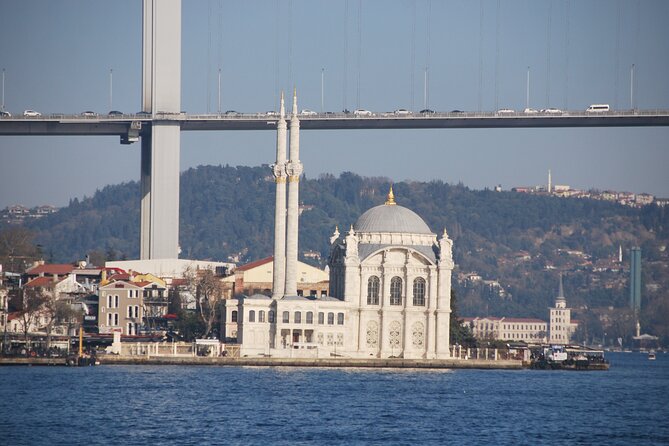 Istanbul Bosphorus Tour With Whirling Dervish Show - Galata Bridge and the first look at Istanbul’s waterfront