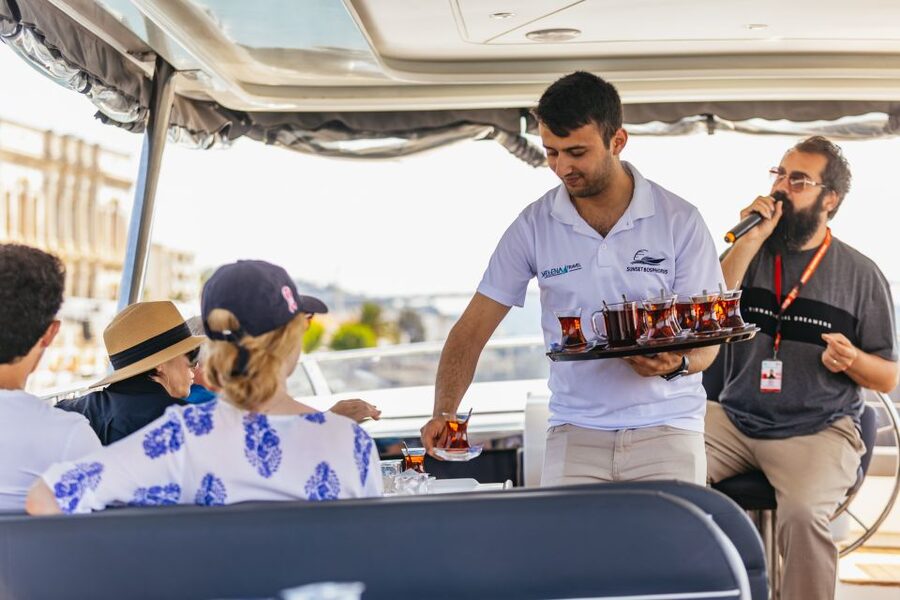 Istanbul: Bosphorus Yacht Cruise with Stopover on Asian Side - Kanlica: the Asian-side pause