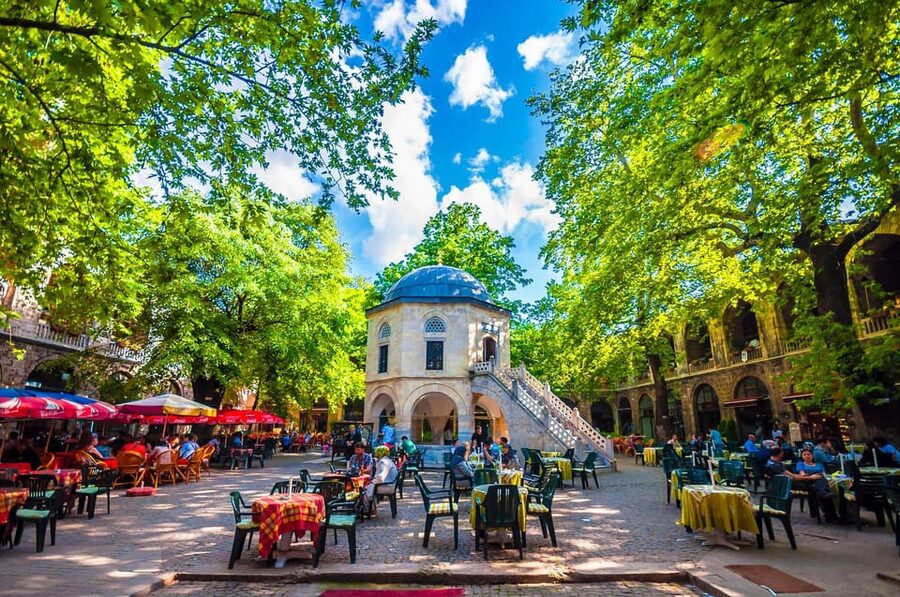 Istanbul: Bursa Tour w/ Cable Car Ride & Uludag Mountain - Bursa’s Green Mosque and Silk Market