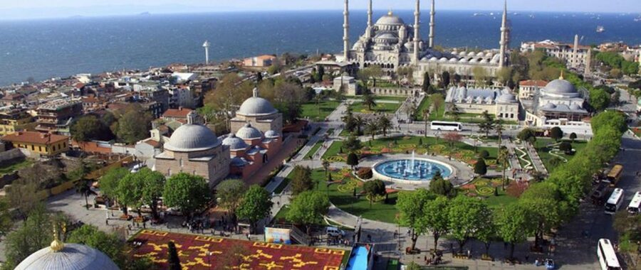 Istanbul: Byzantine and Ottoman Relics Tour with Local Guide - The Hippodrome, Istanbul’s ancient public square