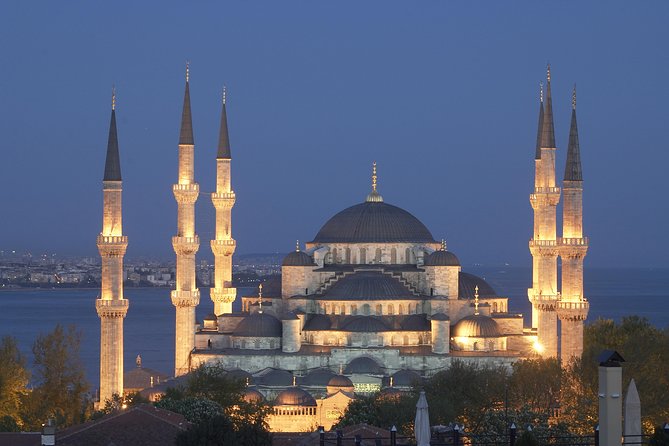 Istanbul Byzantine and Ottoman Tour: Hagia Sophia, Topkapi Palace, Blue Mosque and Grand Bazaar - Shopping advice inside the Grand Bazaar