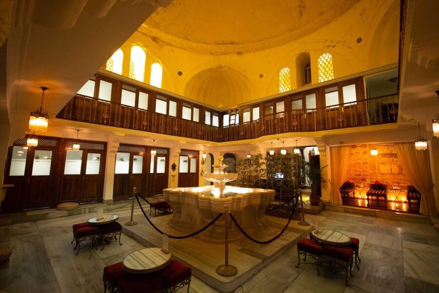 Istanbul: Cagaloglu Hamam Experience - Kese scrubbing and the foam massage