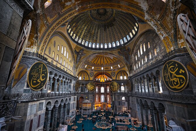 Istanbul Classics and Bosphorus Cruise Private Tour - Hagia Sophia, the tour’s central monument