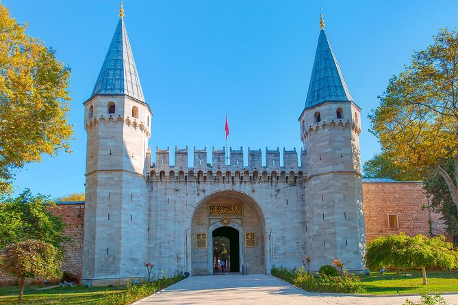Istanbul Classics and Highlights: Full Day with Lunch - The Grand Bazaar and the carpet-shop question