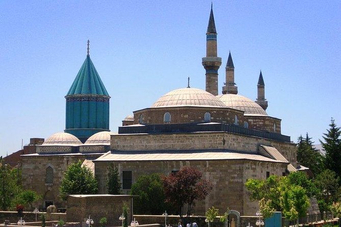 Istanbul Classics: Hagia Sophia Topkapi Palace Blue Mosque Hippodromme - Grand Bazaar, with a useful Sunday change