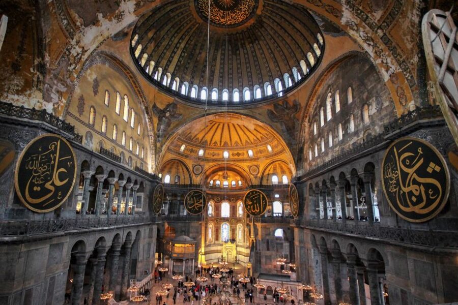 Istanbul Classics Tour - The Hippodrome’s columns and vanished races