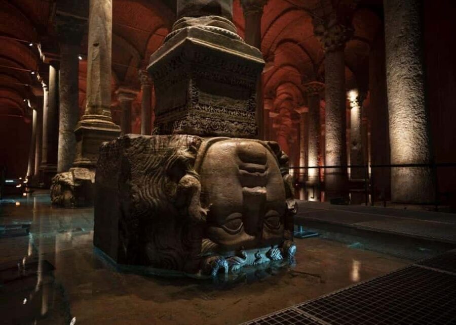 Istanbul Combo: Topkapi Palace & Basilica Cistern - What the 20-minute Topkapi introduction really gives you