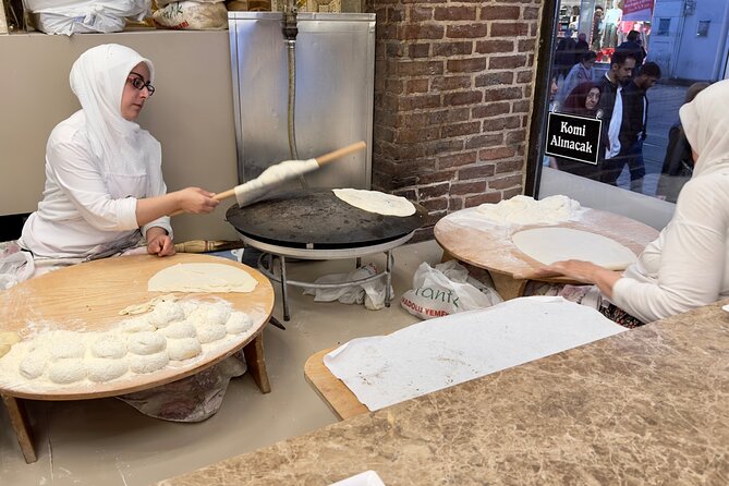 Istanbul Culinary Tour: Local Hotspots and Gourmet Street Foods - Why this route makes sense for a first Istanbul evening
